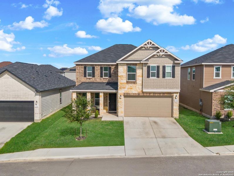 Image 32 of a home in Champions Landing. Image 32 of a home in Champions Landing.