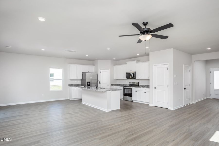 IMG_7996-Edit-Edit IMG_7996-Edit-Edit