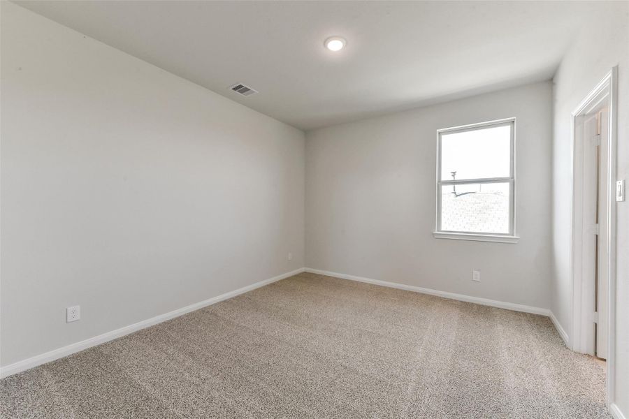 Spacious, unfurnished interior of a new home in Colony at Pinehurst, Pinehurst (Image 35). Spacious, unfurnished interior of a new home in Colony at Pinehurst, Pinehurst (Image 35).