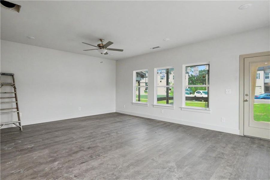 Spacious, unfurnished interior of a new home in , Norcross (Image 9).