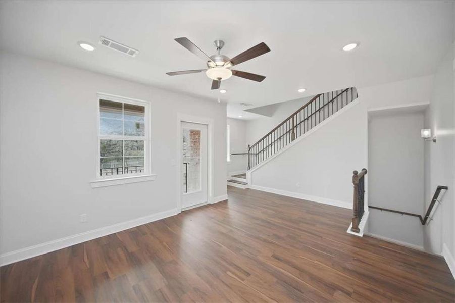 Spacious, unfurnished interior of a new home in , Atlanta (Image 21).