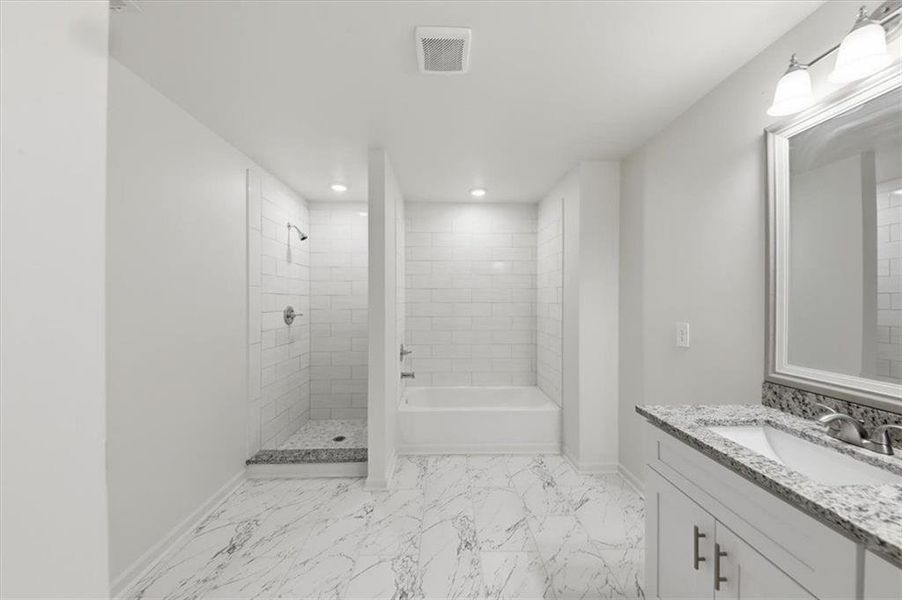 Furnished interior view inside a new home in , Whitesburg (Image 13).