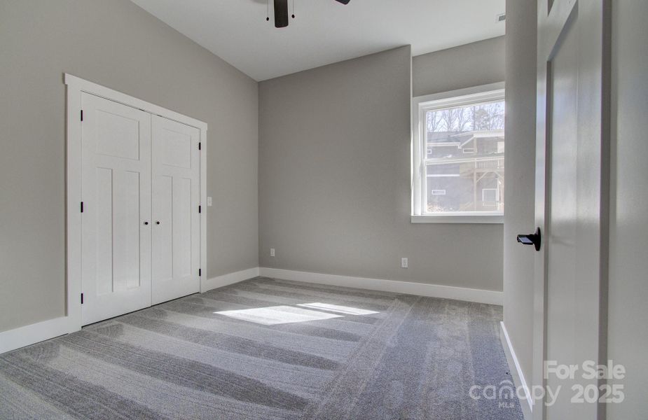 Spacious, unfurnished interior of a new home in , Asheville (Image 23).