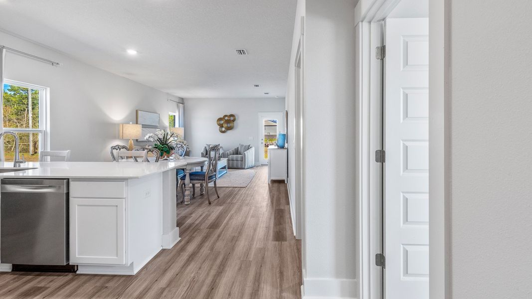 Furnished interior view inside a new home in Colonial East, Panama City Beach (Image 3).