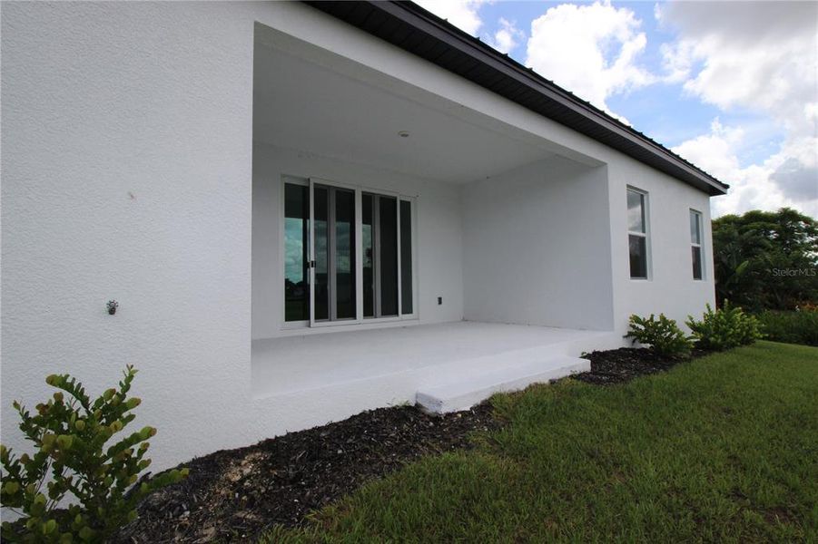 Exterior details and patio area of a home in , Punta Gorda (Image 3). Exterior details and patio area of a home in , Punta Gorda (Image 3).