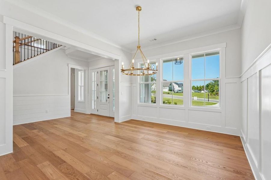Spacious, unfurnished interior of a new home in Arden on Lanier, Cumming (Image 35).
