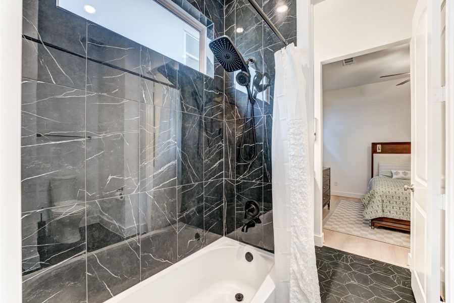 Furnished interior view inside a new home in , Missouri City (Image 33).