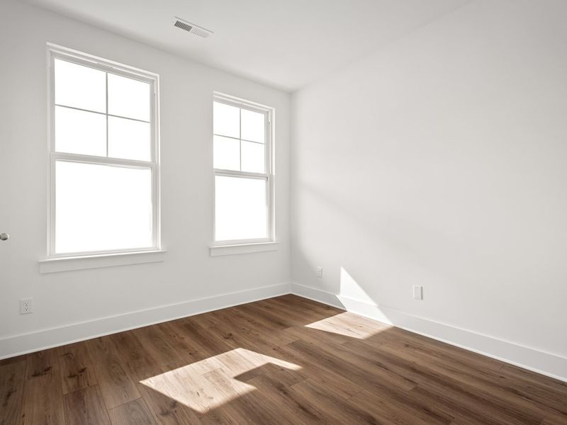 Spacious, unfurnished interior of a new home in Woods Crossing, Gallatin (Image 20).