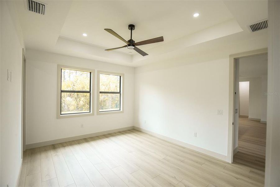 Spacious, unfurnished interior of a new home in , North Port (Image 27). Spacious, unfurnished interior of a new home in , North Port (Image 27).