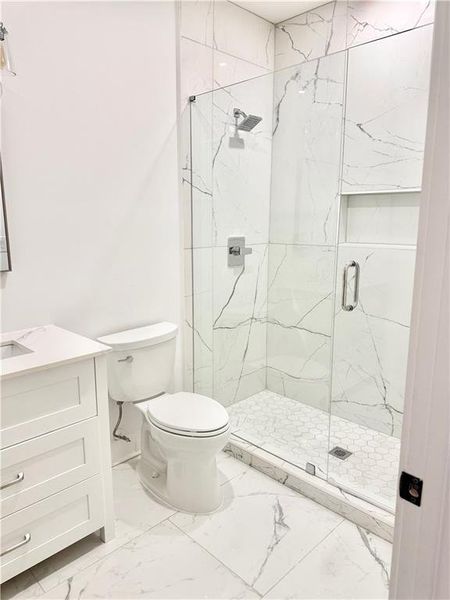 Furnished interior view inside a new home in , Dahlonega (Image 5).