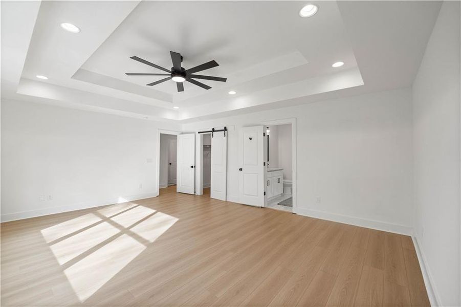 Spacious, unfurnished interior of a new home in , Atlanta (Image 27).