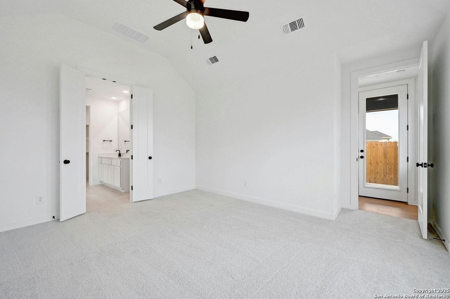 Spacious, unfurnished interior of a new home in Legacy at Lake Dunlap: 40ft. lots - (A), New Braunfels (Image 18).