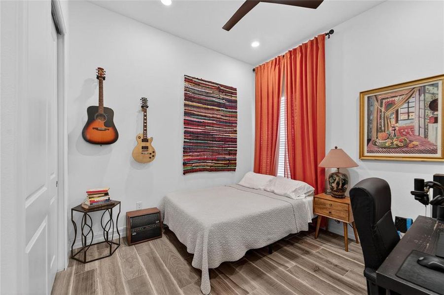 Furnished interior view inside a new home in SouthShore Yacht Club, Ruskin (Image 7). Furnished interior view inside a new home in SouthShore Yacht Club, Ruskin (Image 7).