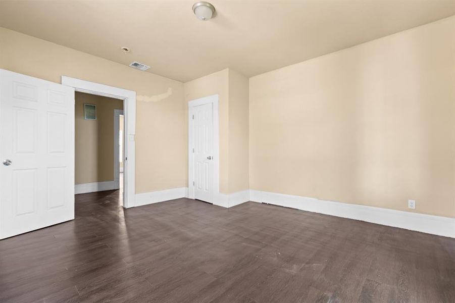 Spacious, unfurnished interior of a new home in , Hillsboro (Image 11). Spacious, unfurnished interior of a new home in , Hillsboro (Image 11).