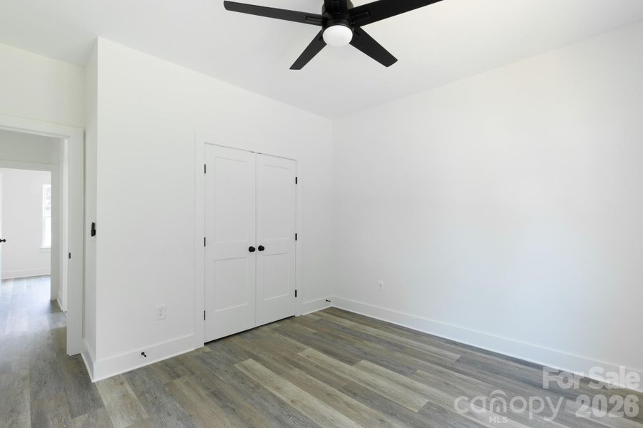 Spacious, unfurnished interior of a new home in , Gastonia (Image 24).