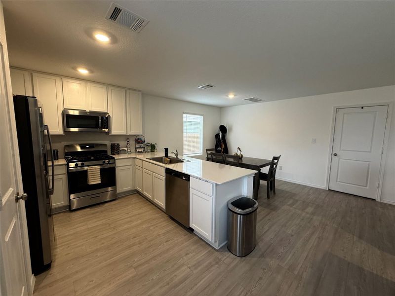 Furnished interior view inside a new home in , Elgin (Image 9).