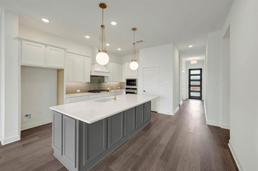 Furnished interior view inside a new home in Pomona 45' Homesites, Manvel (Image 6).