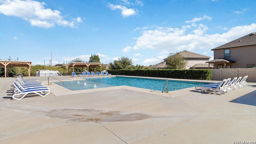Community amenities in Hunters Ranch, San Antonio (Image 26).