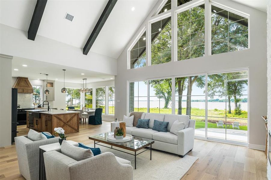 Floor to ceiling windows, open concept Floor to ceiling windows, open concept