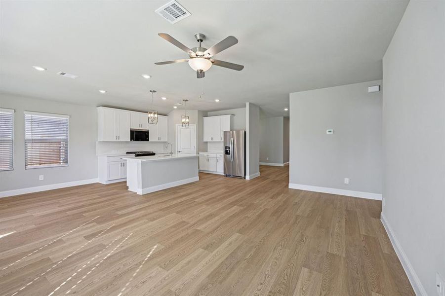Spacious, unfurnished interior of a new home in Lakehaven - Signature Series, Farmersville (Image 20). Spacious, unfurnished interior of a new home in Lakehaven - Signature Series, Farmersville (Image 20).