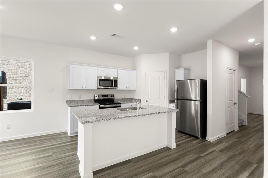 11. 3216 Dillonwood - Kitchen (2)