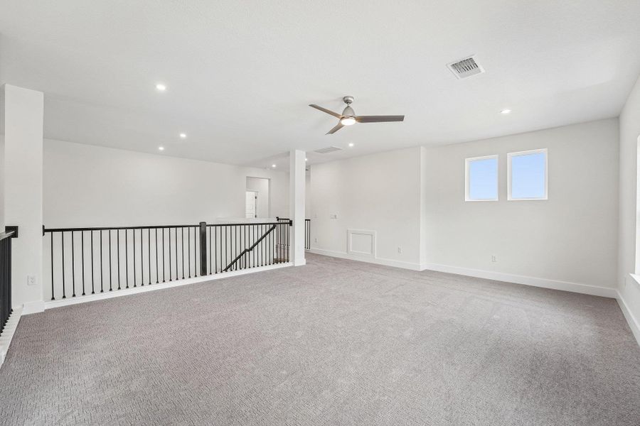 Spacious, unfurnished interior of a new home in Sauls Ranch, Round Rock (Image 33).