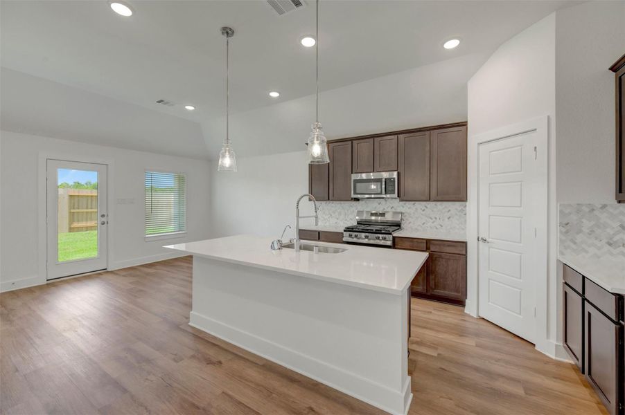 Furnished interior view inside a new home in Lago Mar, Santa Fe (Image 10).