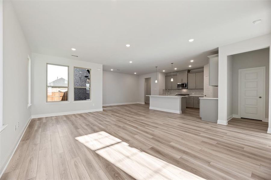 Spacious, unfurnished interior of a new home in Arbors at Legacy Hills, Celina (Image 20).