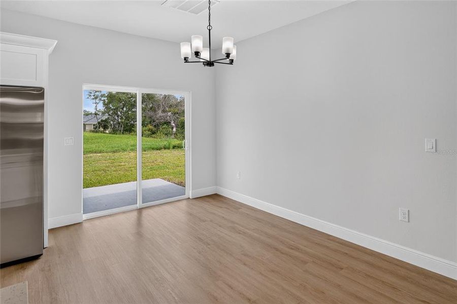 Spacious, unfurnished interior of a new home in , Ocala (Image 13).