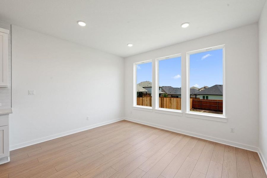 Spacious, unfurnished interior of a new home in Heritage, Dripping Springs (Image 27). Spacious, unfurnished interior of a new home in Heritage, Dripping Springs (Image 27).
