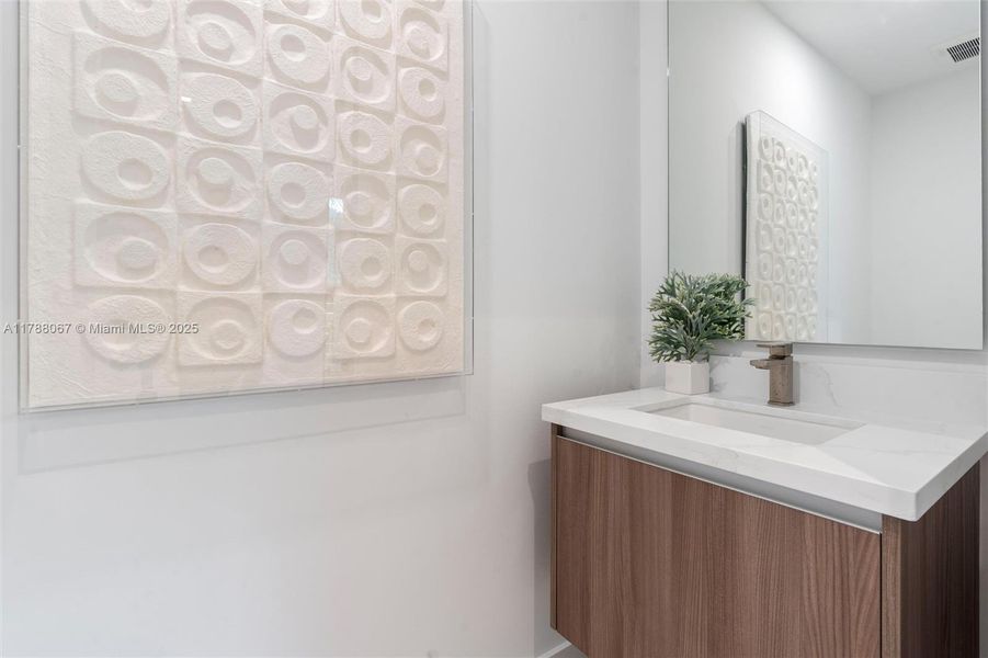 Image 19 of a home in . Image 19 of a home in .