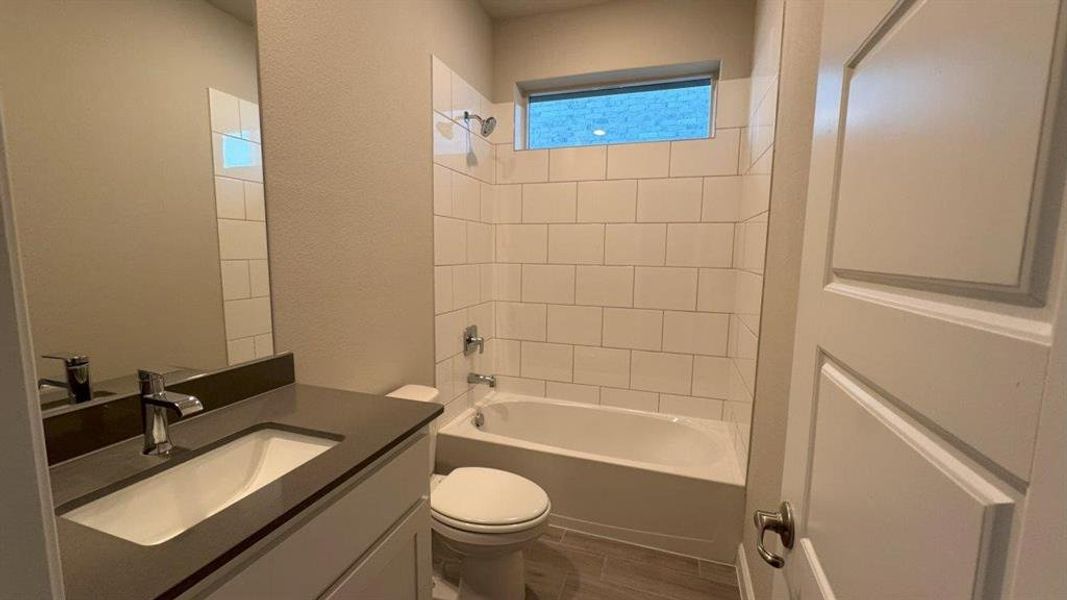 Furnished interior view inside a new home in Morningstar, Fort Worth (Image 5).