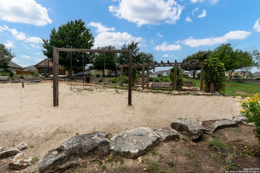 Image 31 of a home in The Crossvine – Garden Homes.