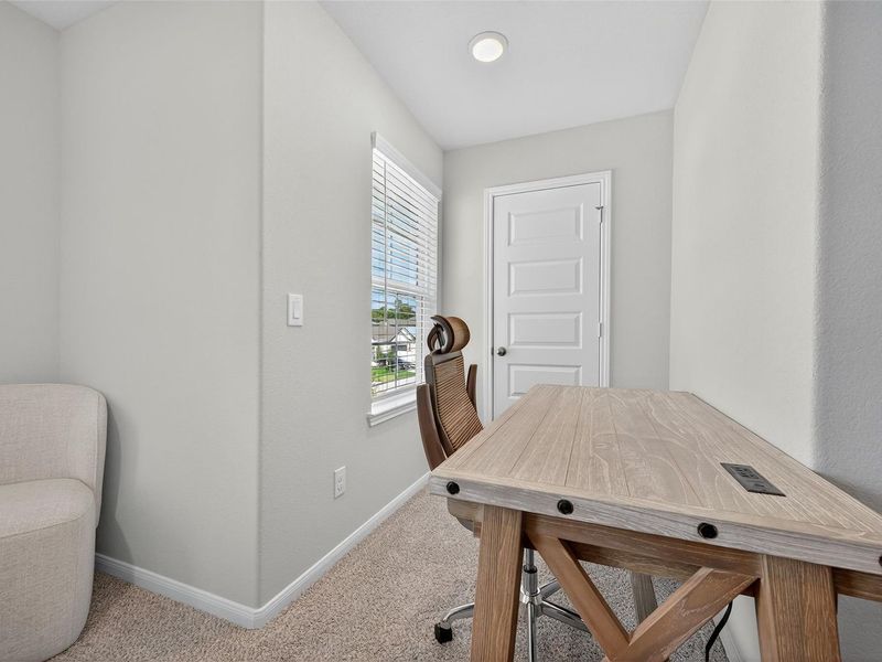 Furnished interior view inside a new home in Lakes at Black Oak, Magnolia (Image 42). Furnished interior view inside a new home in Lakes at Black Oak, Magnolia (Image 42).