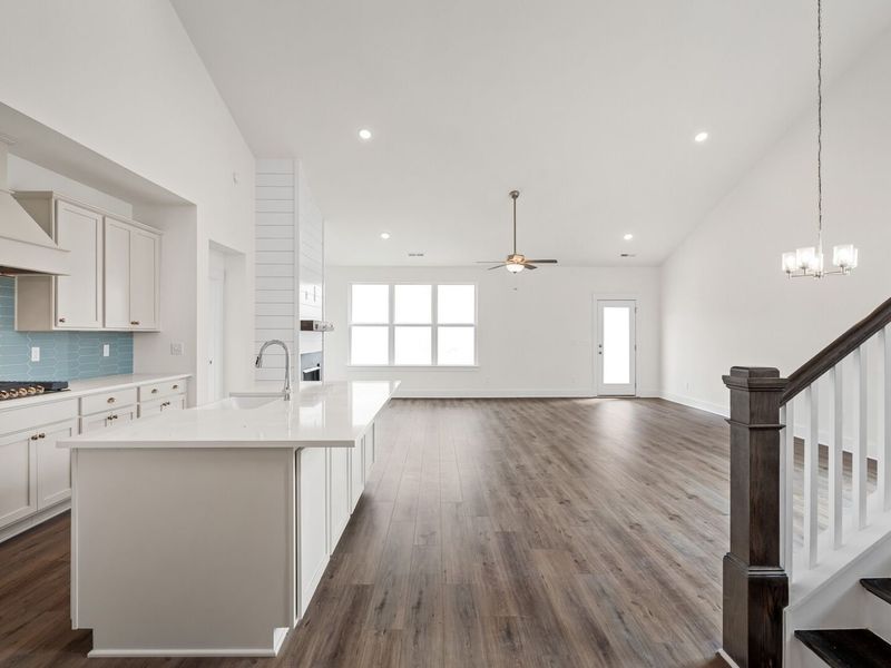 Image 76 of a home in Woods Crossing.