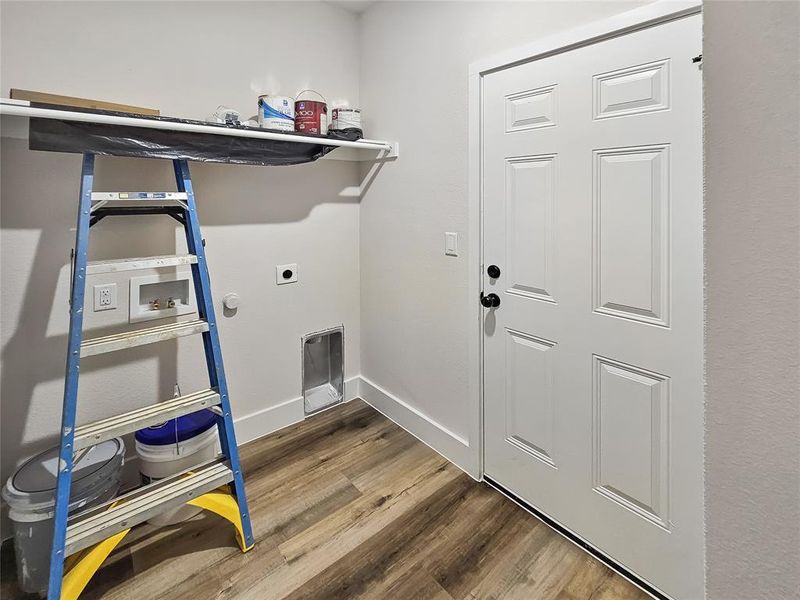 Furnished interior view inside a new home in , Mabank (Image 5). Furnished interior view inside a new home in , Mabank (Image 5).