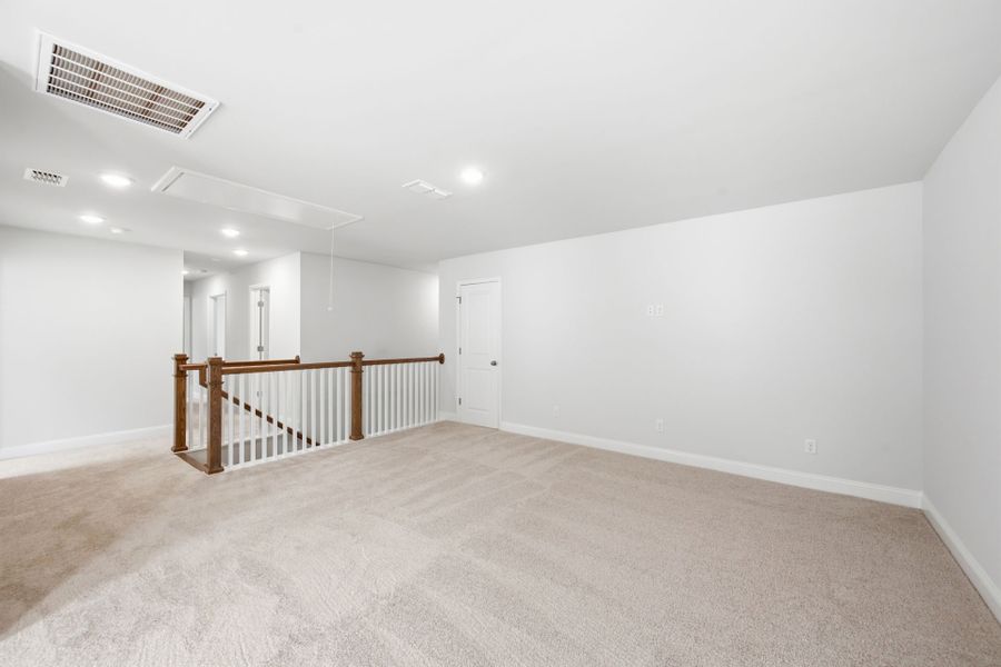 Spacious, unfurnished interior of a new home in Carriage Estates, Lexington (Image 31). Spacious, unfurnished interior of a new home in Carriage Estates, Lexington (Image 31).