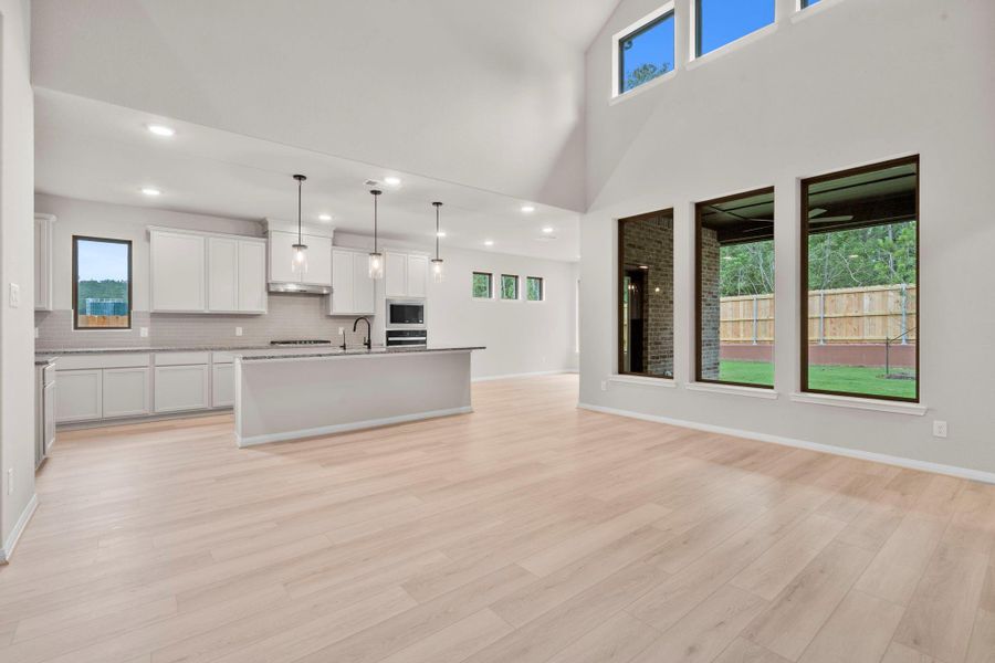 Spacious, unfurnished interior of a new home in Wildtree, Magnolia (Image 17).