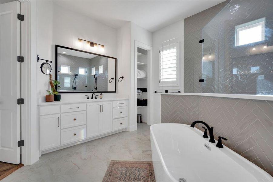 Double oversized vanities!