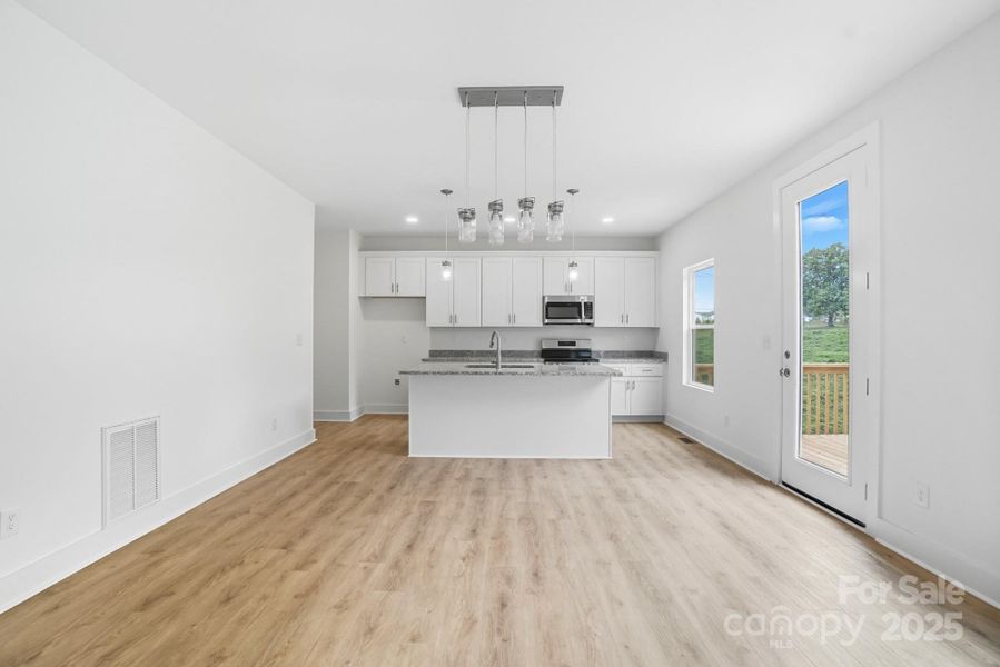 Dining Area & Kitchen Dining Area & Kitchen