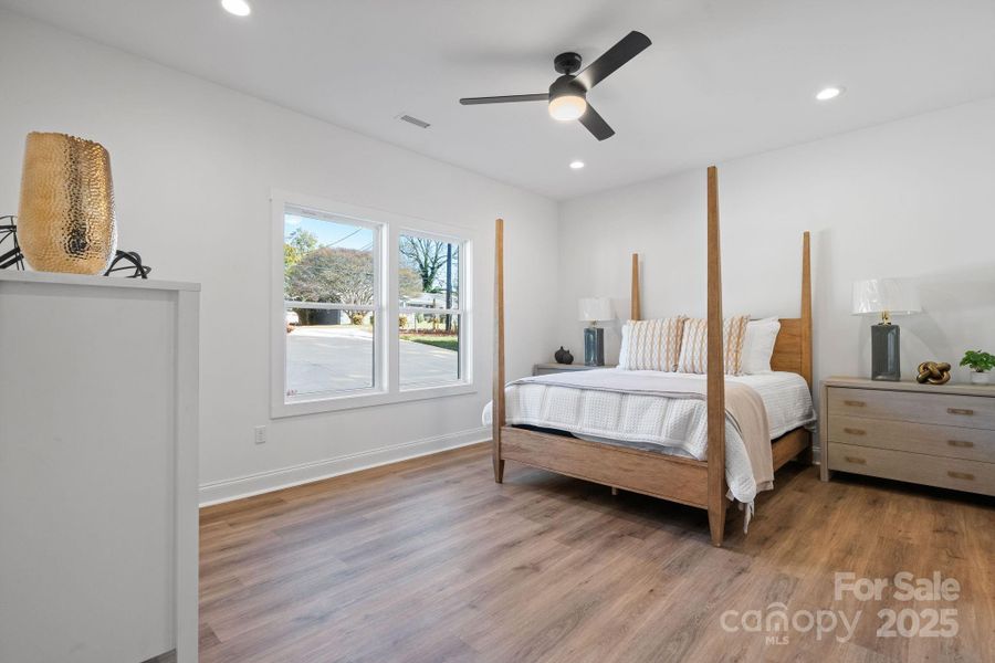 Furnished interior view inside a new home in , Hickory (Image 5).