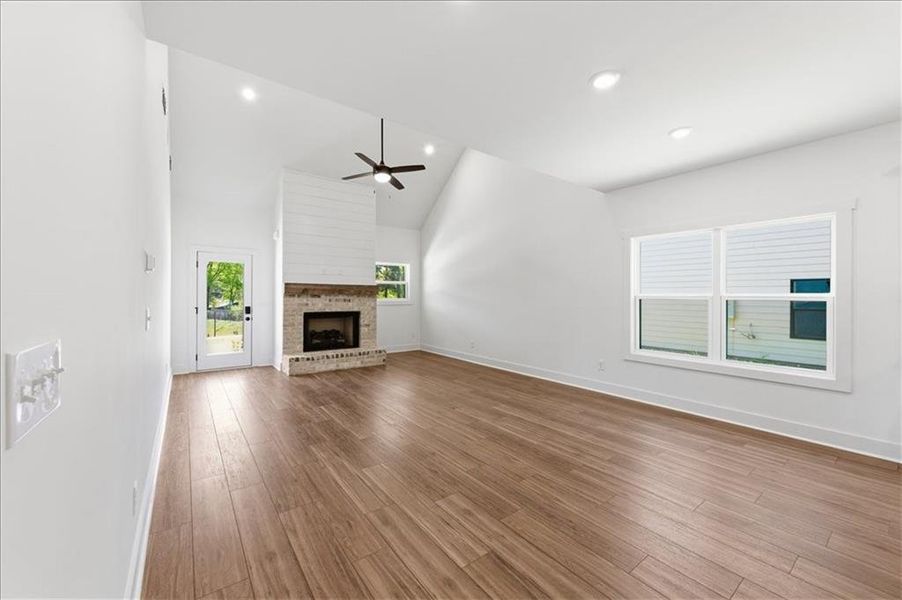 Spacious, unfurnished interior of a new home in Ferguson Corners, Emerson (Image 32).