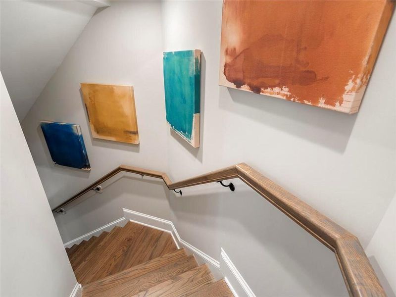 Image 84 of a home in .