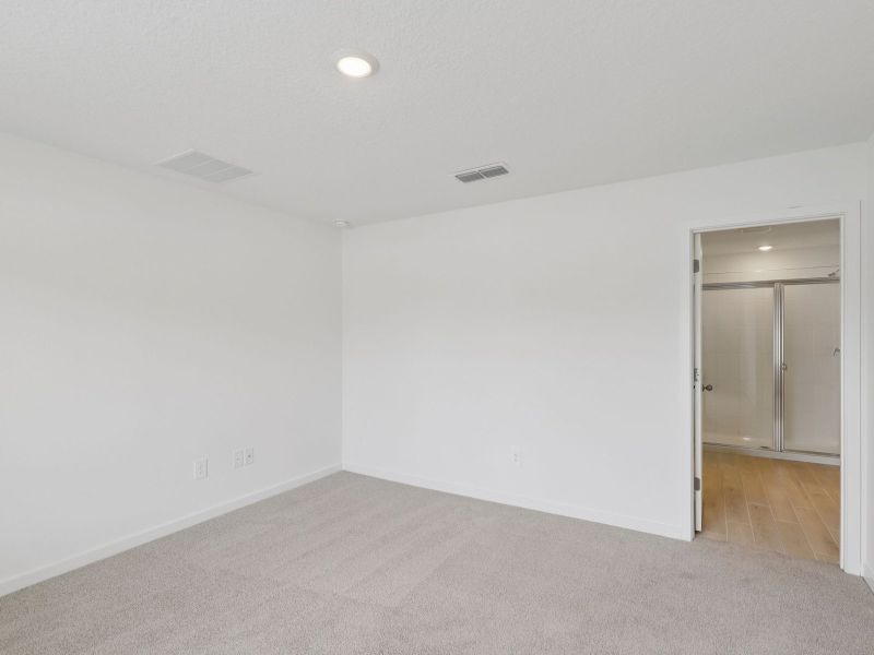 Spacious, unfurnished interior of a new home in Kings Preserve, Jacksonville (Image 12). Spacious, unfurnished interior of a new home in Kings Preserve, Jacksonville (Image 12).