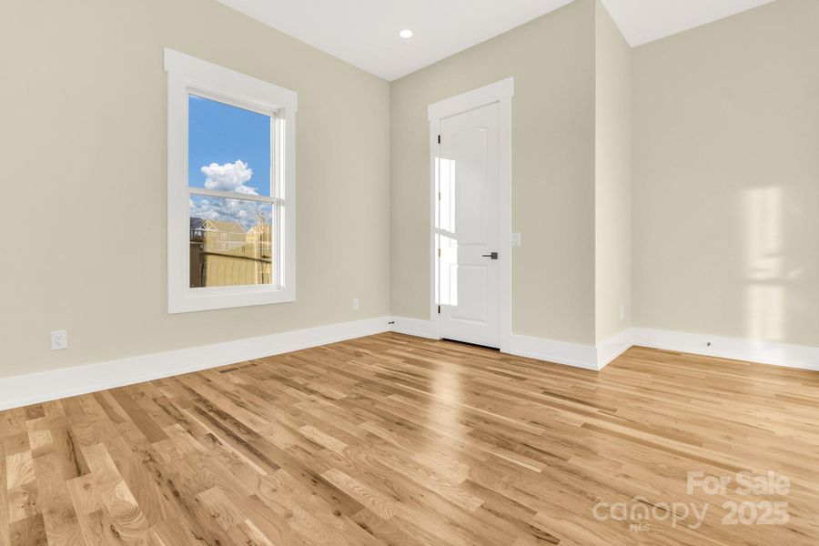 Spacious, unfurnished interior of a new home in , Alexander (Image 37). Spacious, unfurnished interior of a new home in , Alexander (Image 37).