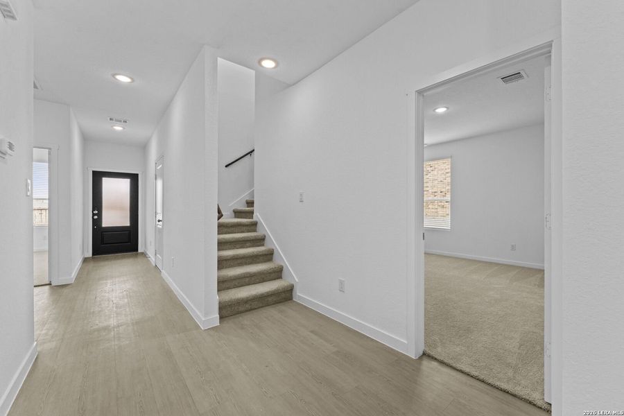 Spacious, unfurnished interior of a new home in Grace Valley, Marion (Image 24).