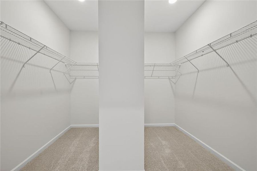 Spacious, unfurnished interior of a new home in Allen Manor, Hoschton (Image 17).