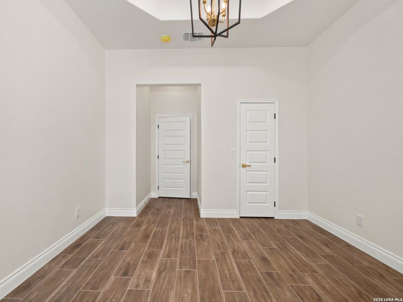 Spacious, unfurnished interior of a new home in , Elmendorf (Image 44).