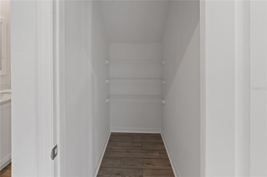 Spacious, unfurnished interior of a new home in Peach Crossings, Winter Haven (Image 11).