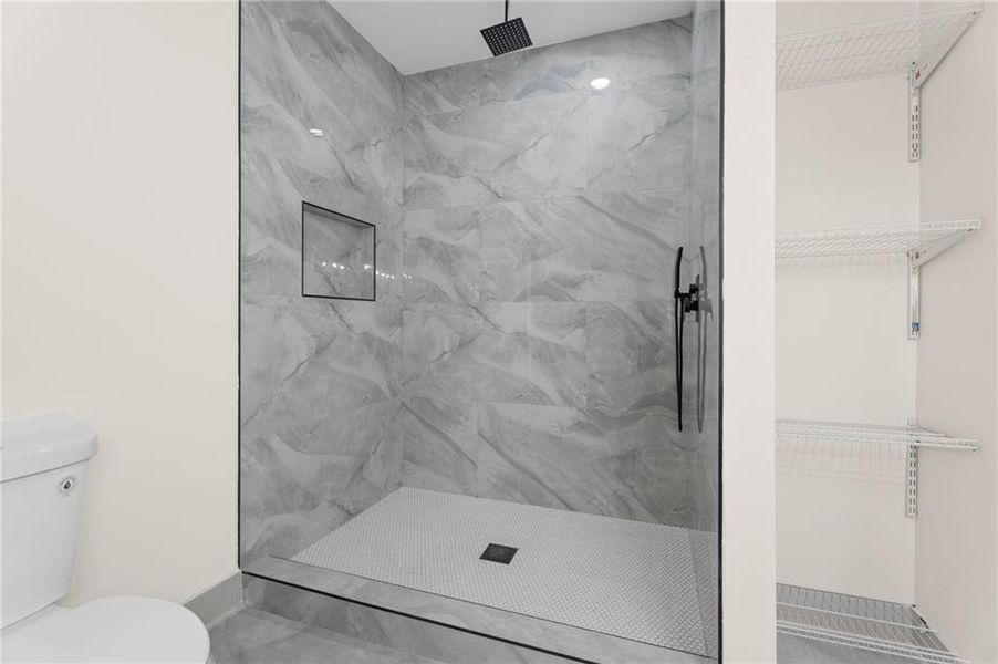 Furnished interior view inside a new home in , Atlanta (Image 13).